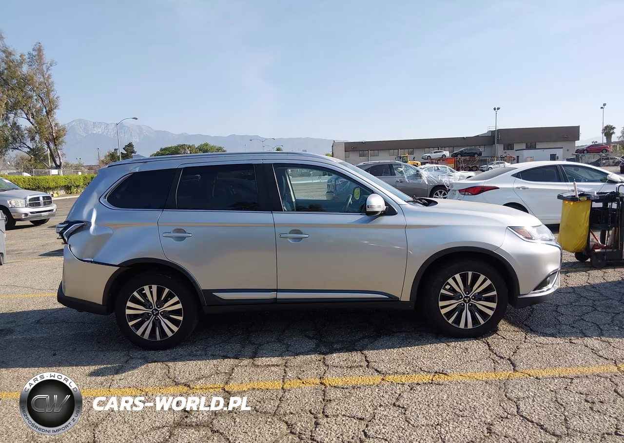 2019 Mitsubishi Outlander Sel VIN:JA4AD3A3XKZ023331 - 13