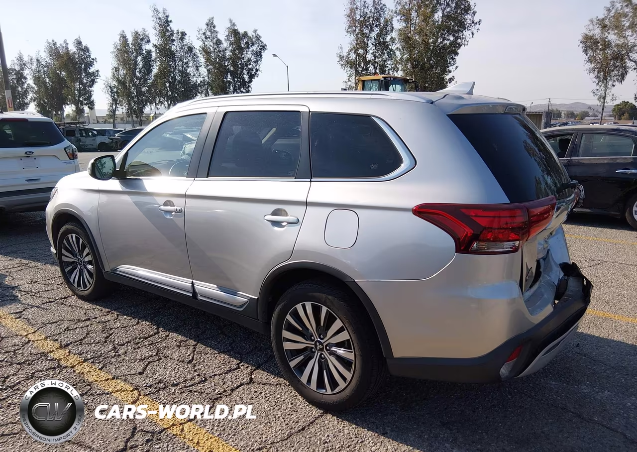 2019 Mitsubishi Outlander Sel VIN:JA4AD3A3XKZ023331 - 3