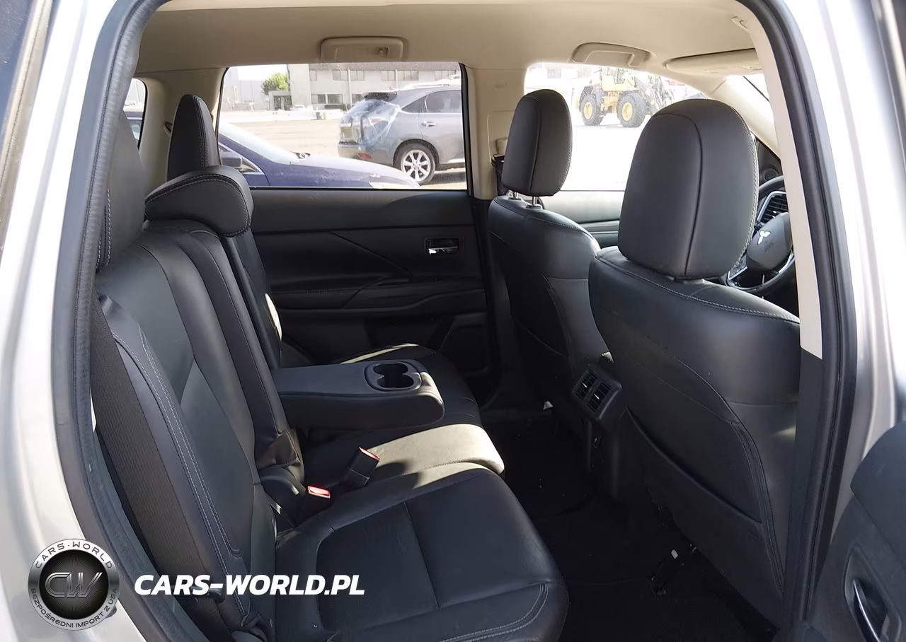 2019 Mitsubishi Outlander Sel VIN:JA4AD3A3XKZ023331 - 8