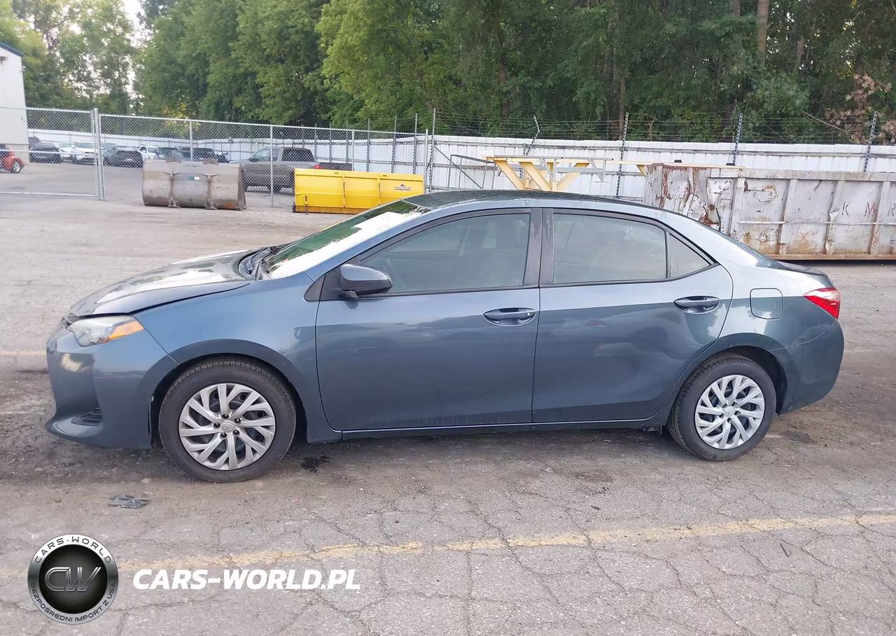 2019 Toyota Corolla Le VIN:2T1BURHE0KC168960 - 14