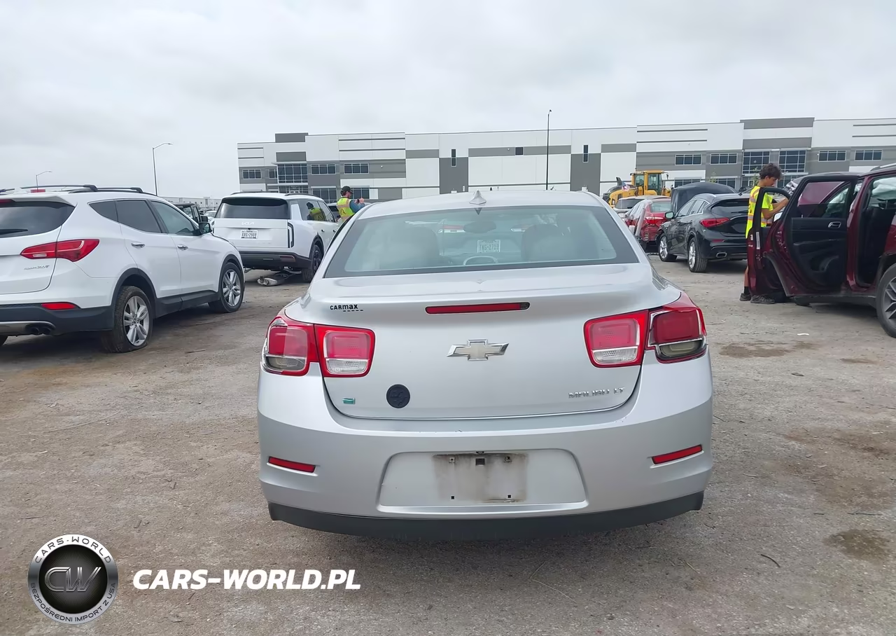 2015 Chevrolet Malibu 1Lt VIN:1G11C5SL7FF323086 - 16