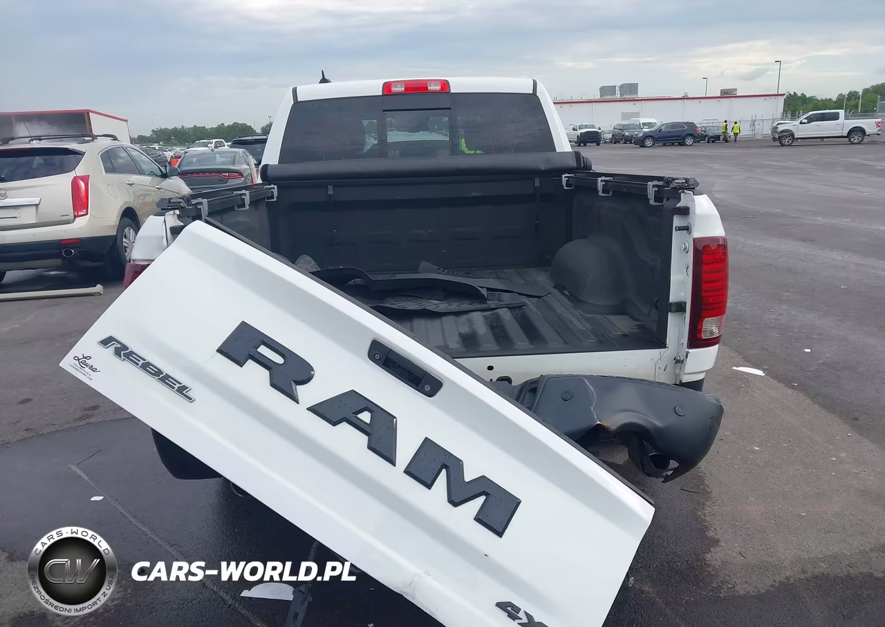 2016 Ram 1500 Rebel VIN:1C6RR7YT8GS212431 - 16