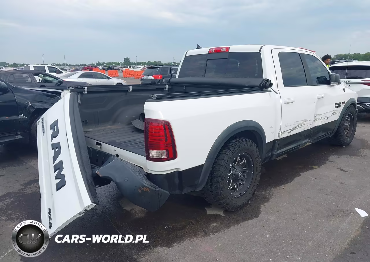 2016 Ram 1500 Rebel VIN:1C6RR7YT8GS212431 - 4