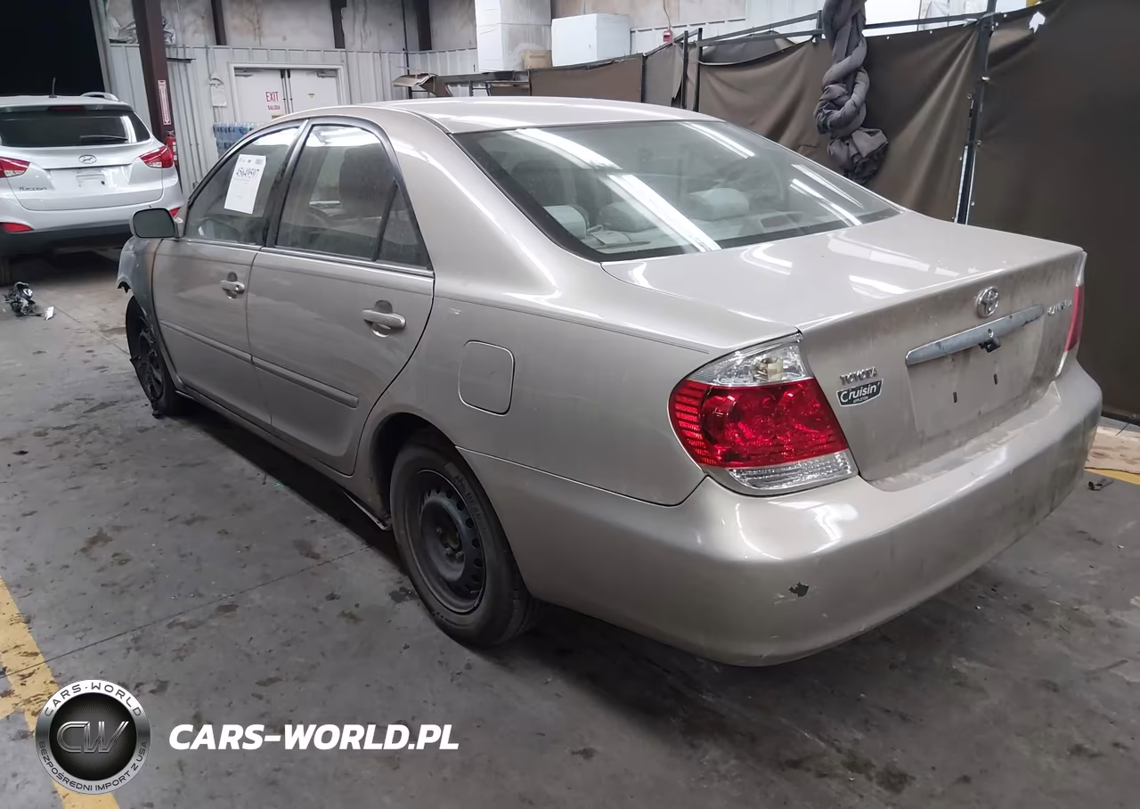 2005 Toyota Camry Le VIN:4T1BE32KX5U034291 - 3