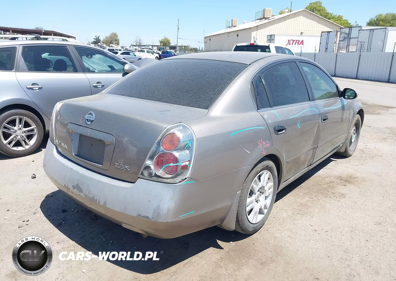 2005 Nissan Altima 2.5 S VIN:1N4AL11D85C198115 - 4
