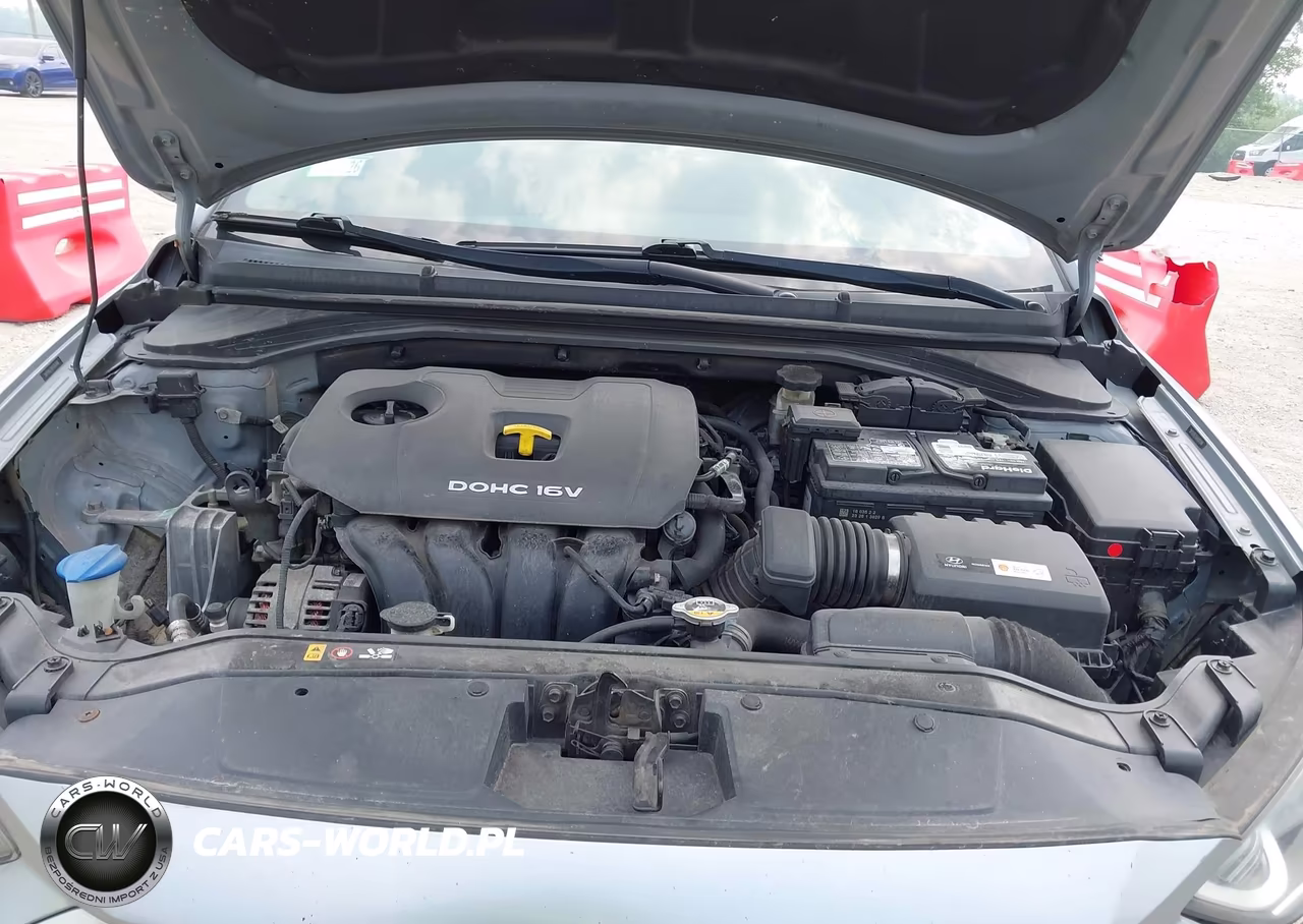 2017 Hyundai Elantra Se VIN:5NPD84LF0HH097846 - 10