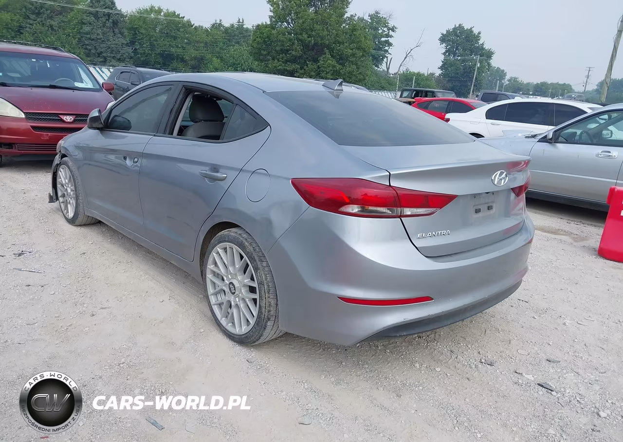 2017 Hyundai Elantra Se VIN:5NPD84LF0HH097846 - 3