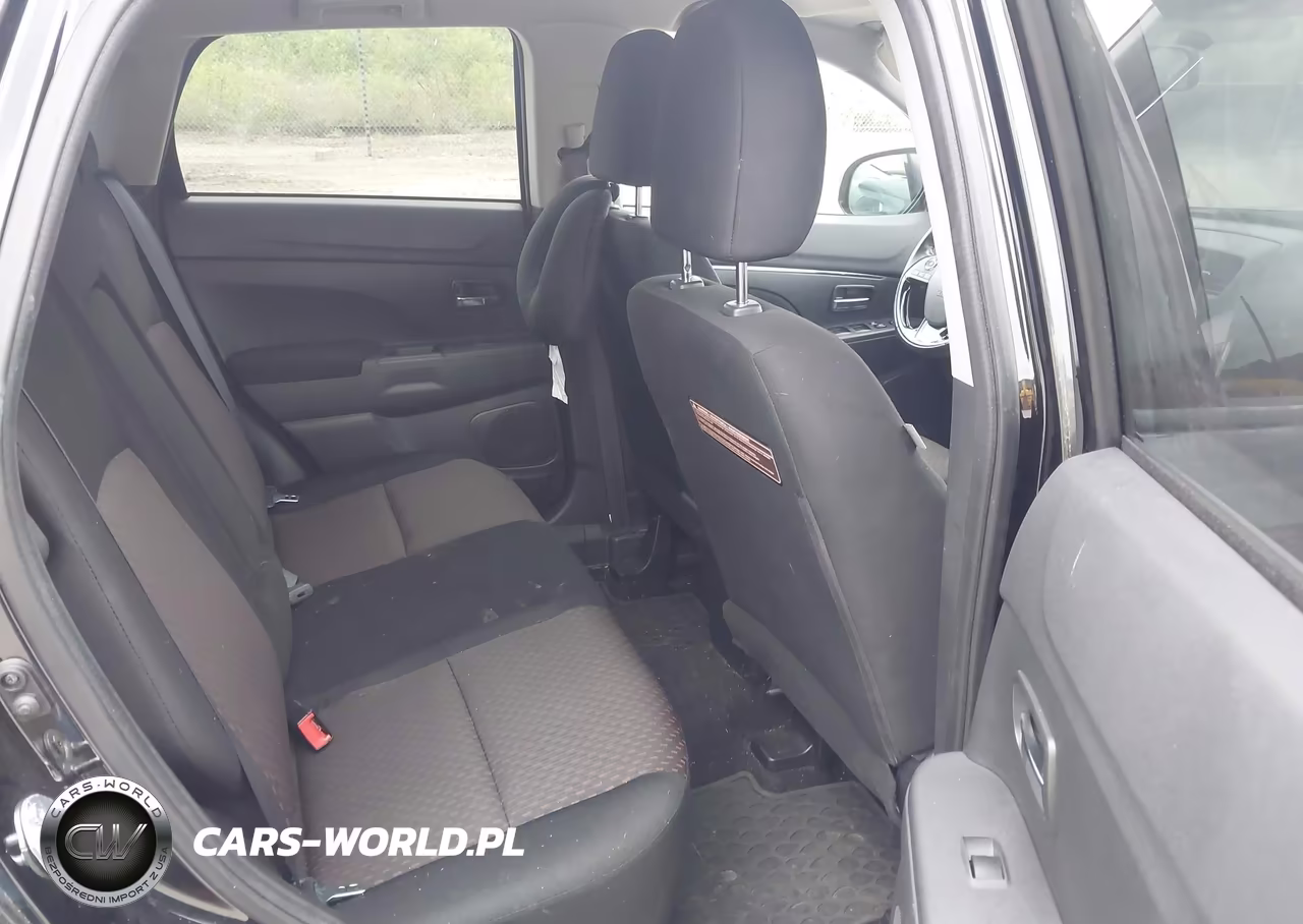 2018 Mitsubishi Outlander Sport 2.0 Le VIN:JA4AR3AU1JU008822 - 8