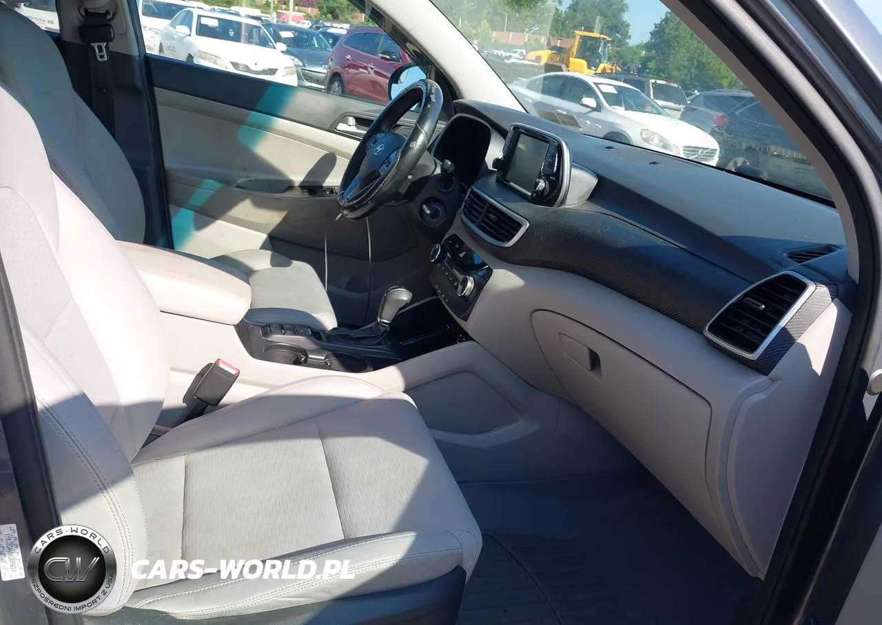 2019 Hyundai Tucson Se VIN:KM8J2CA48KU889624 - 5