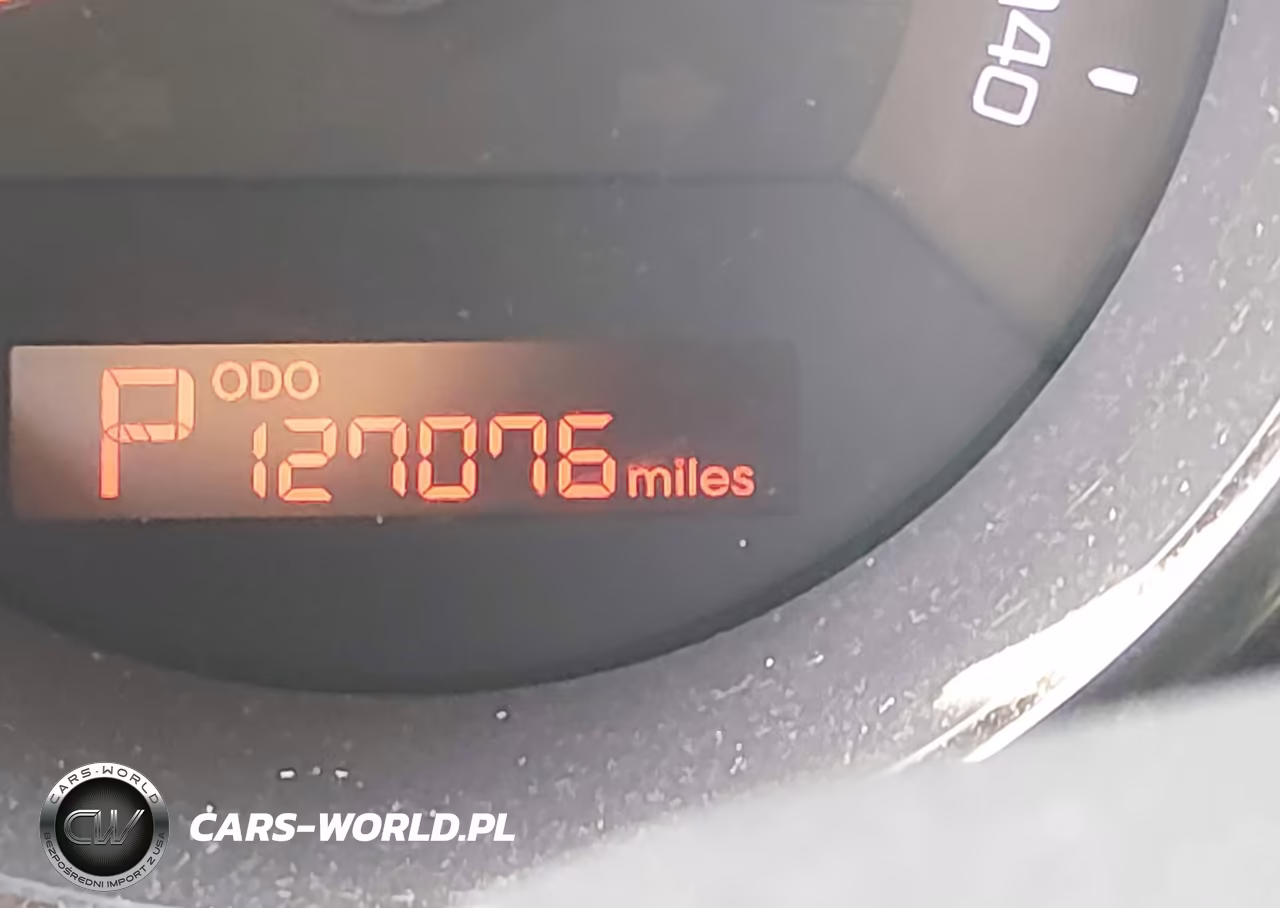 2011 Kia Soul + VIN:KNDJT2A20B7237296 - 7