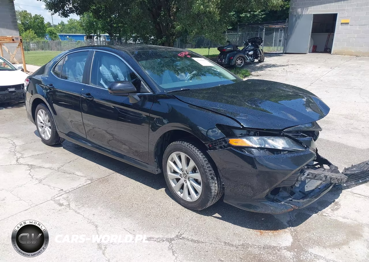 2020 Toyota Camry Le