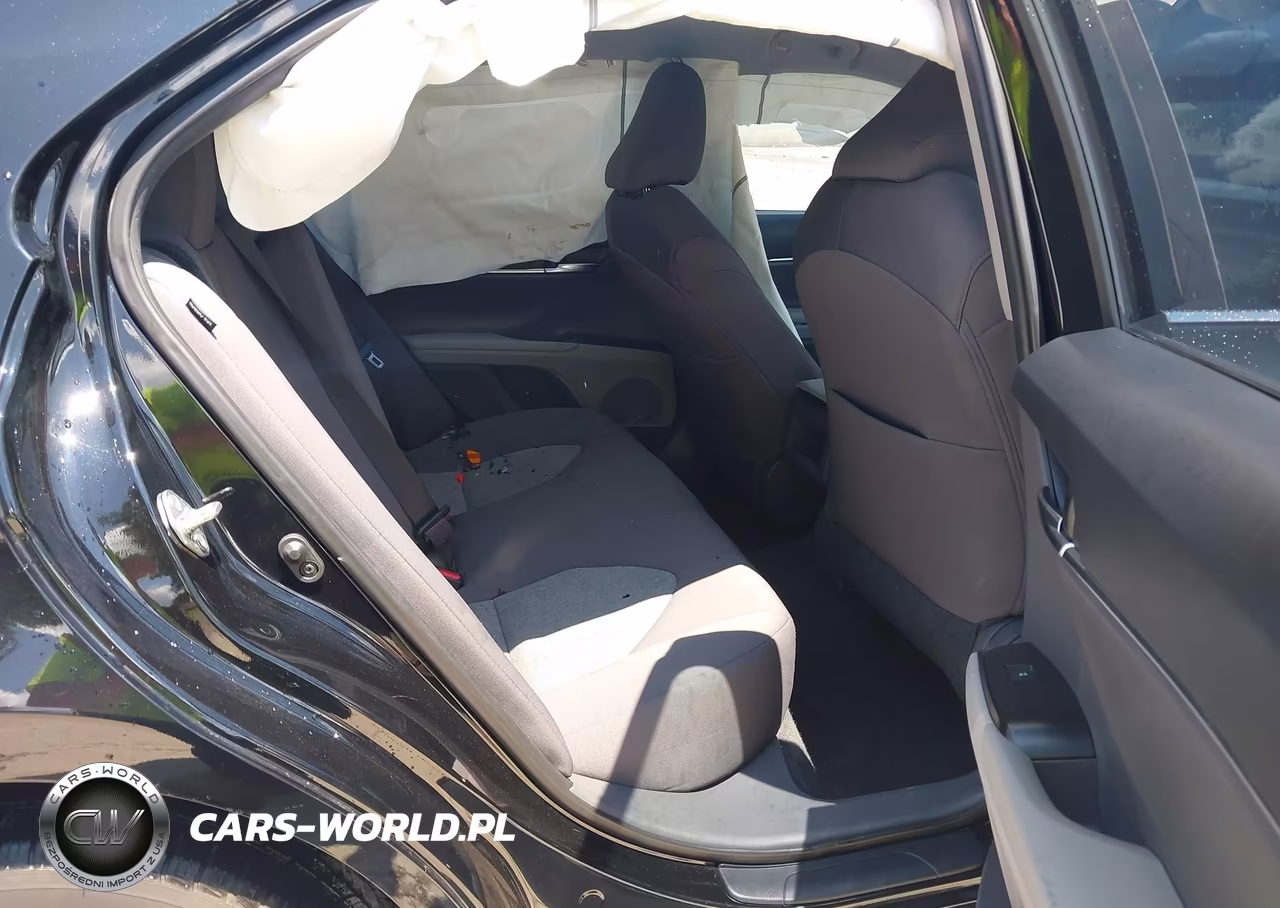 2020 Toyota Camry Le VIN:4T1C11AK7LU974518 - 8