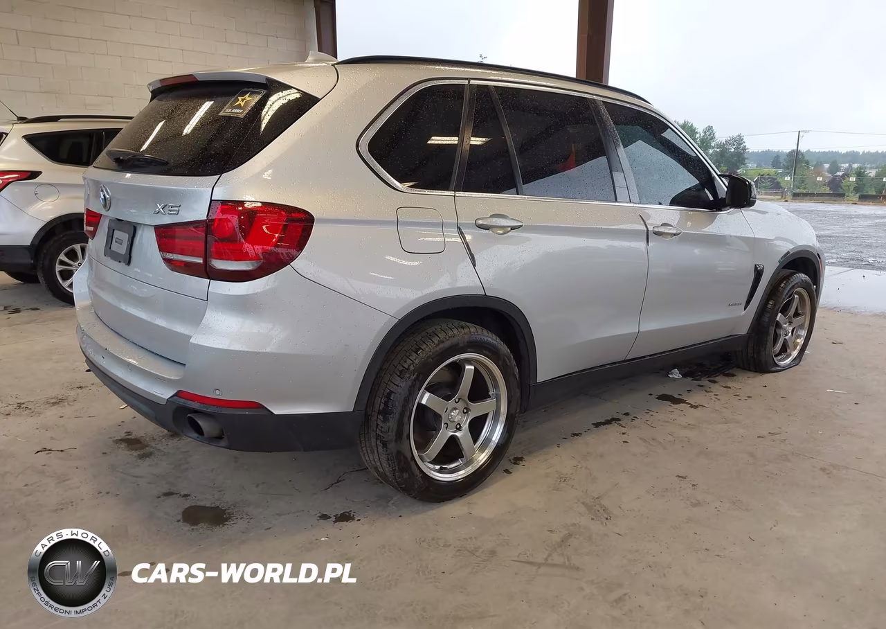 2016 BMW X5 xDrive35I VIN:5UXKR0C5XG0P29833 - 4