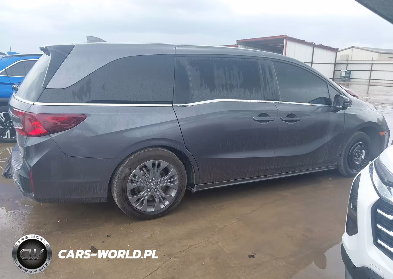 2026 Honda Odyssey Touring VIN:5FNRL6H85TB021203 - 14