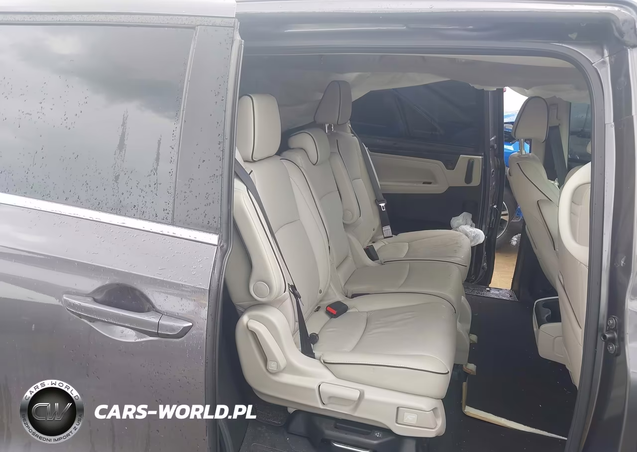 2026 Honda Odyssey Touring VIN:5FNRL6H85TB021203 - 8