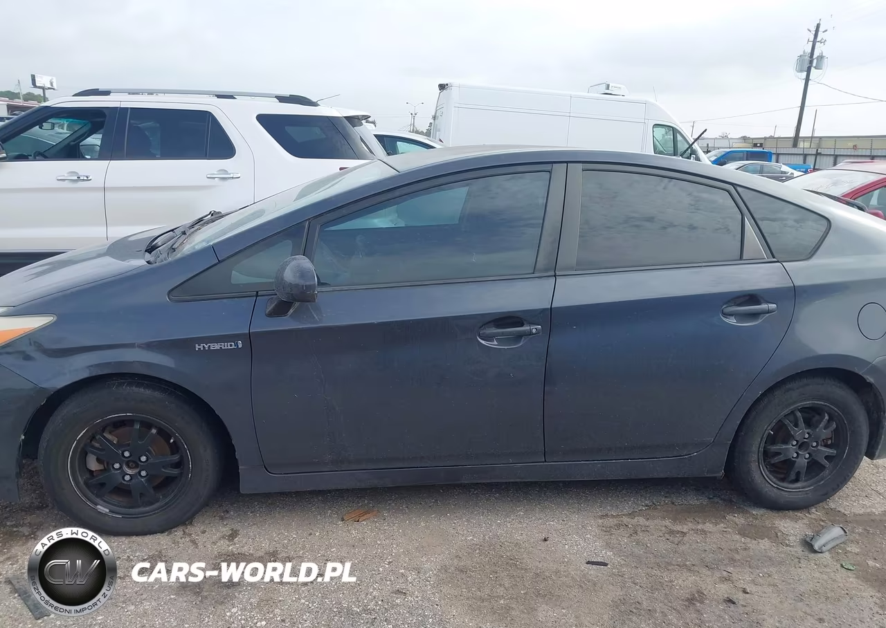 2012 Toyota Prius Three VIN:JTDKN3DU2C1489279 - 14