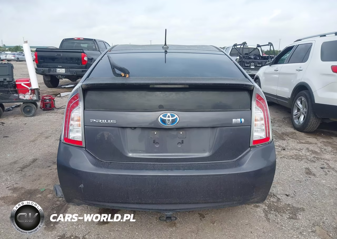 2012 Toyota Prius Three VIN:JTDKN3DU2C1489279 - 16