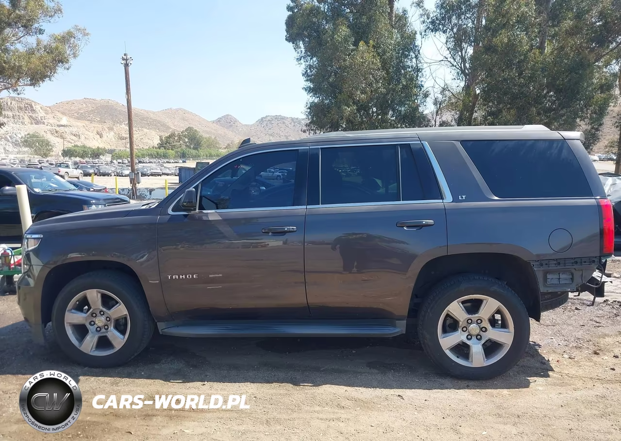 2015 Chevrolet Tahoe Lt VIN:1GNSCBKC2FR688727 - 14