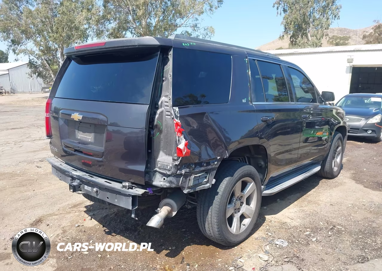 2015 Chevrolet Tahoe Lt VIN:1GNSCBKC2FR688727 - 4