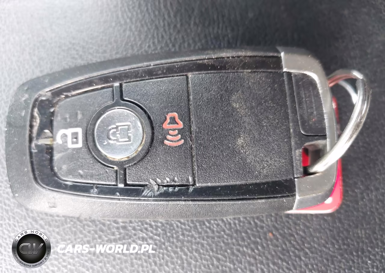 2018 Ford Ecosport Titanium VIN:MAJ6P1WL7JC220013 - 11