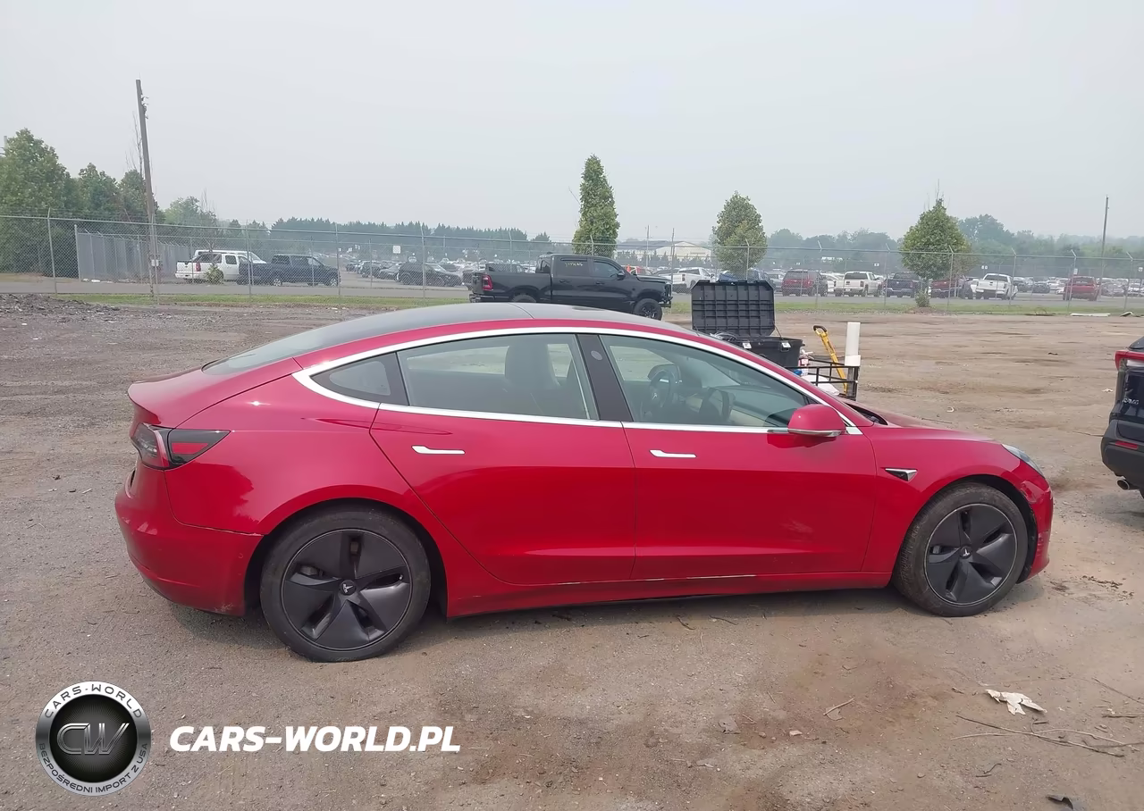 2018 Tesla Model 3 Long Range-Mid Range VIN:5YJ3E1EA6JF122970 - 11