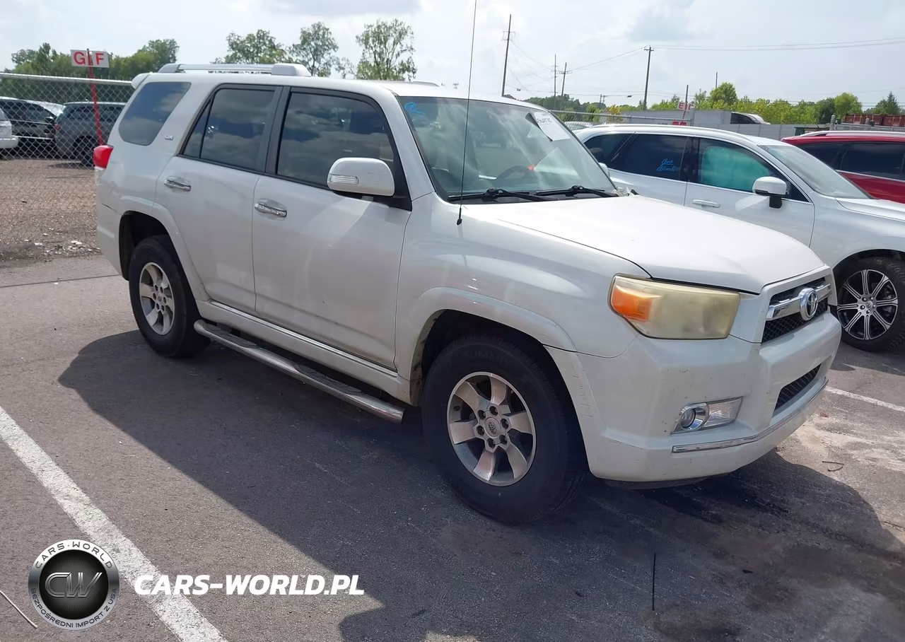 2013 Toyota 4Runner Sr5