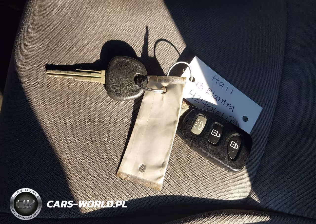 2013 Hyundai Elantra Gls VIN:KMHDH4AE6DU621135 - 11