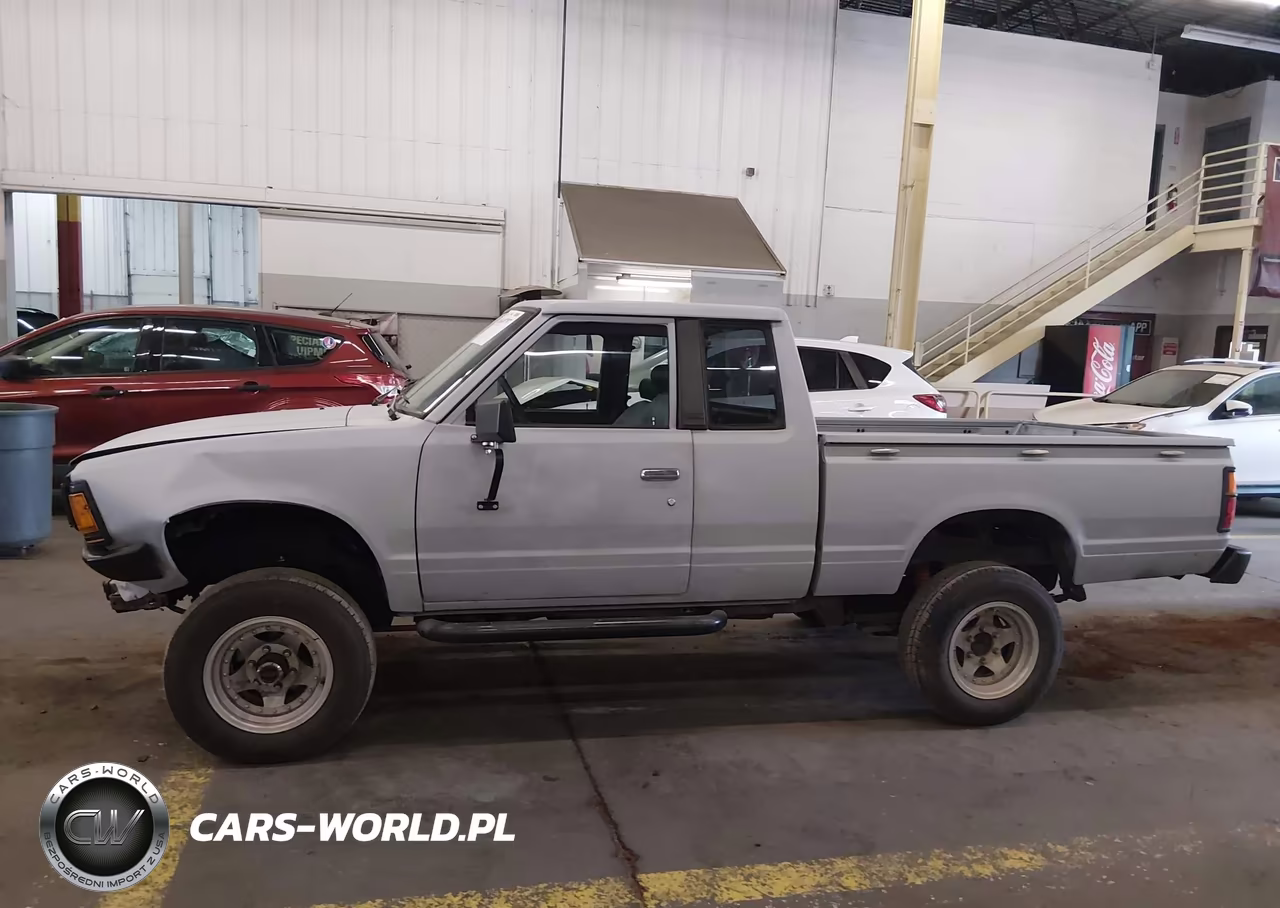 1984 Datsun 720 King Cab 4X4 VIN:JN6ND06YXEW018045 - 15
