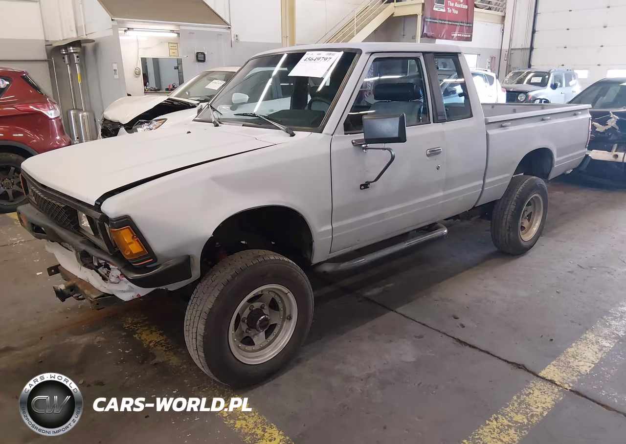 1984 Datsun 720 King Cab 4X4 VIN:JN6ND06YXEW018045 - 2