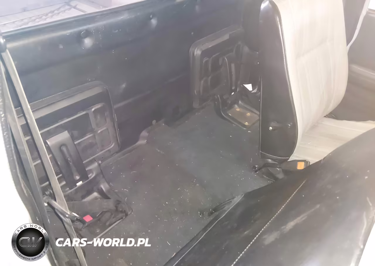 1984 Datsun 720 King Cab 4X4 VIN:JN6ND06YXEW018045 - 8