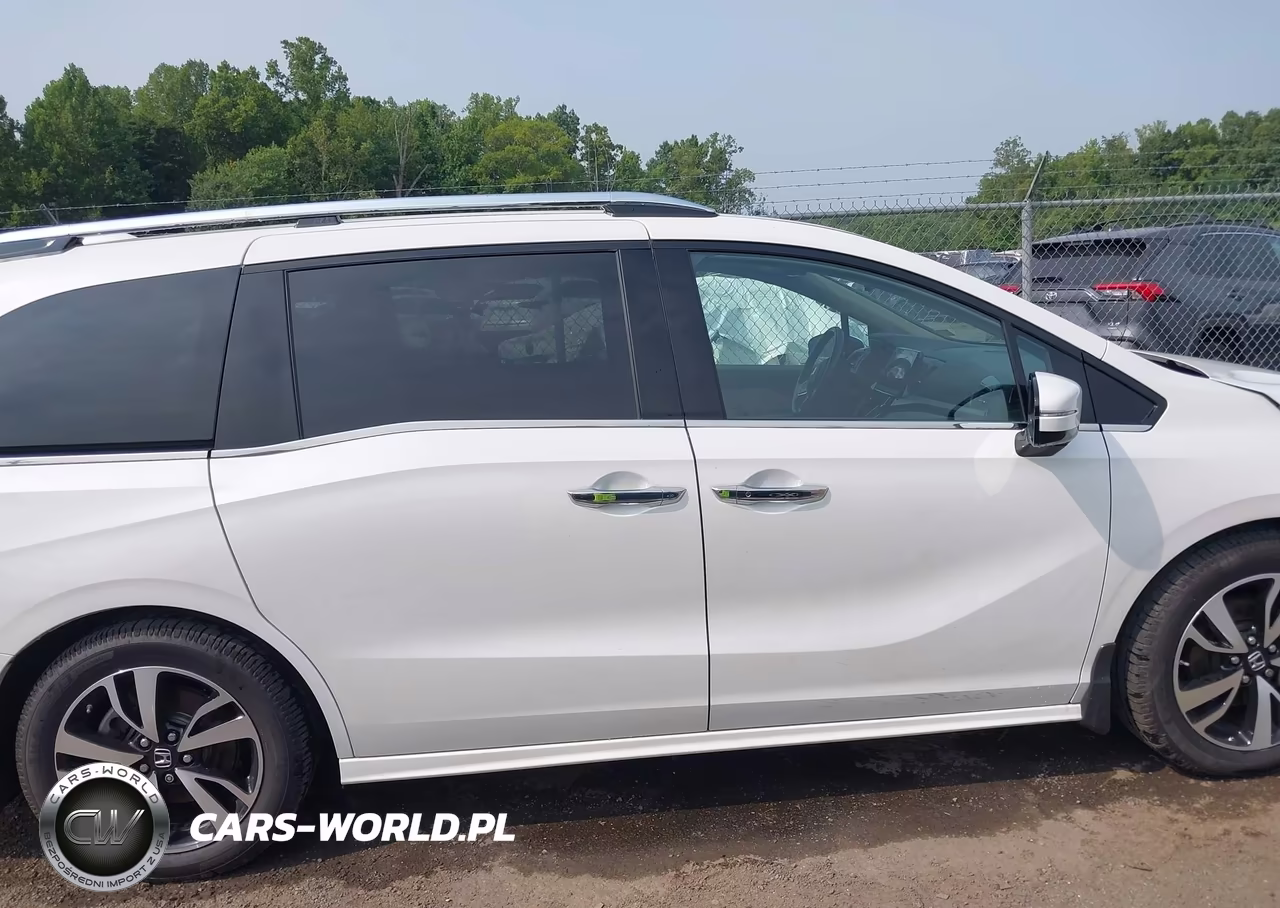 2020 Honda Odyssey Elite VIN:5FNRL6H97LB020952 - 13