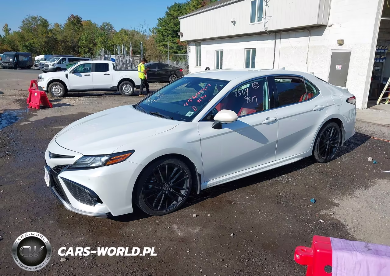 2022 Toyota Camry Xse Hybrid VIN:4T1K31AK9NU576820 - 2
