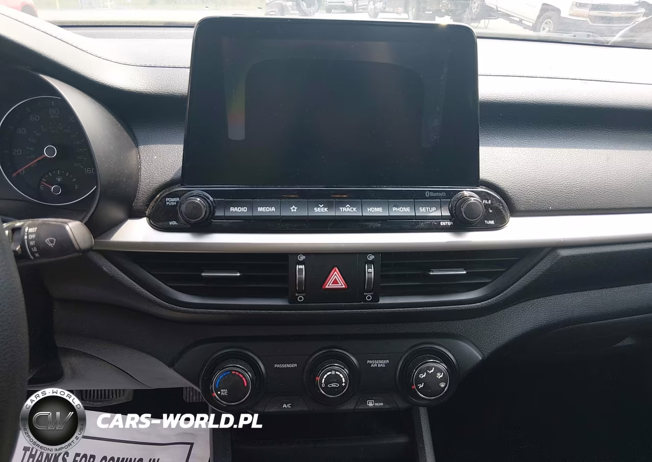 2020 Kia Forte Lxs VIN:3KPF24AD2LE143234 - 20