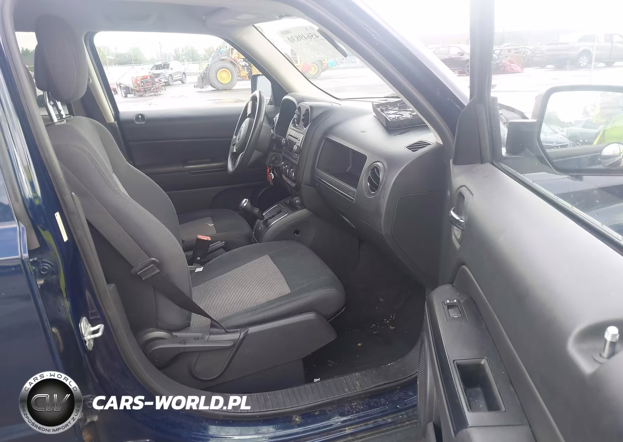 2012 Jeep Patriot Sport VIN:1C4NJPBB0CD664175 - 5
