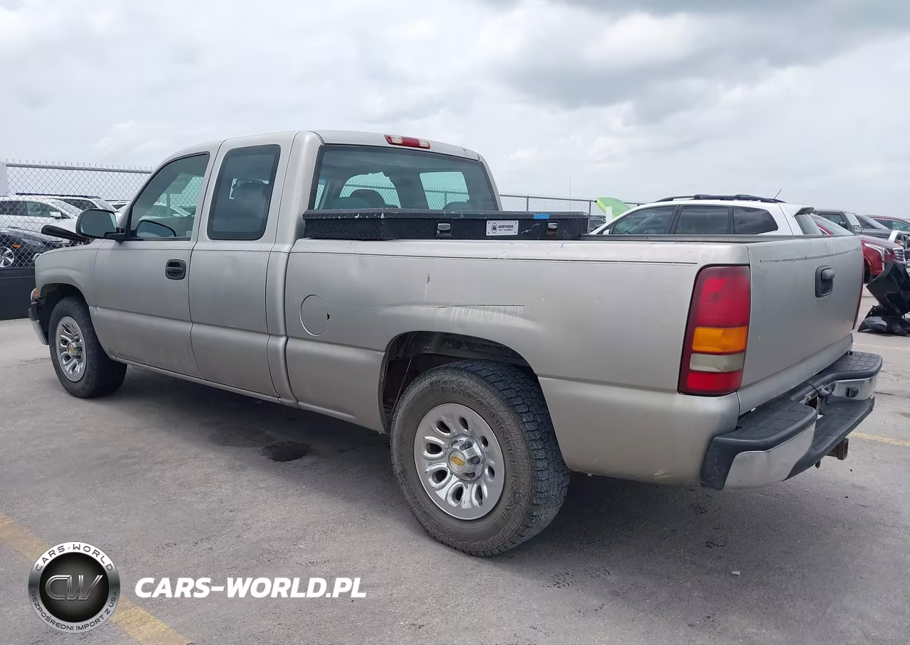 2002 Chevrolet Silverado 1500 VIN:2GCEC19W321327848 - 3