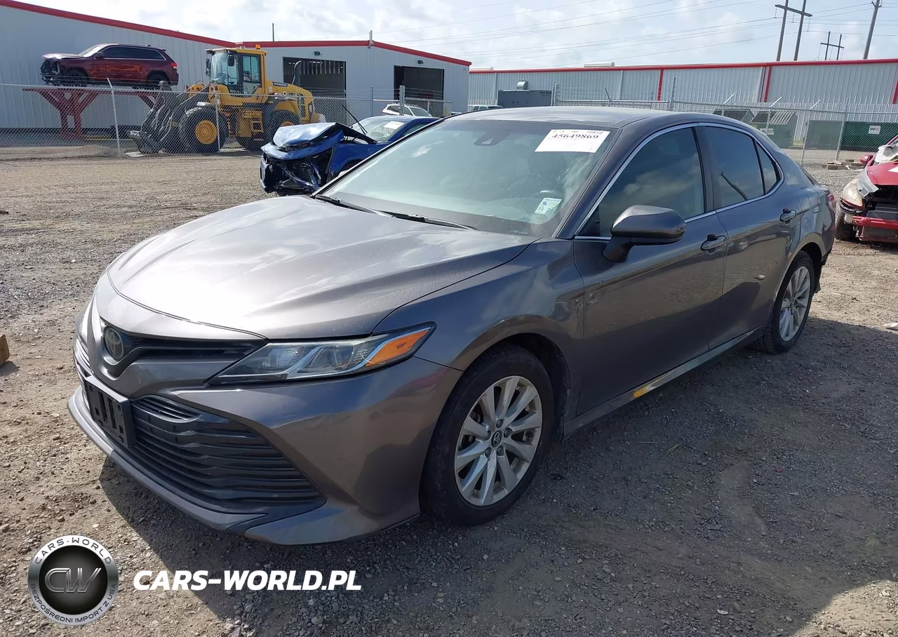2020 Toyota Camry Le VIN:4T1C11AK7LU345874 - 2