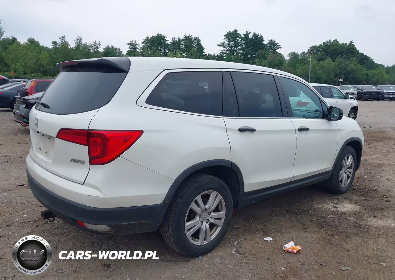 2018 Honda Pilot Lx VIN:5FNYF6H14JB051926 - 4