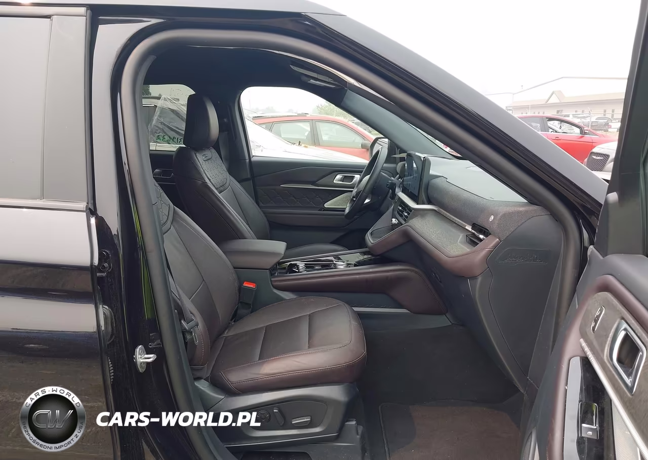2026 Ford Explorer Platinum VIN:1FMUK8HH9TGA56983 - 5