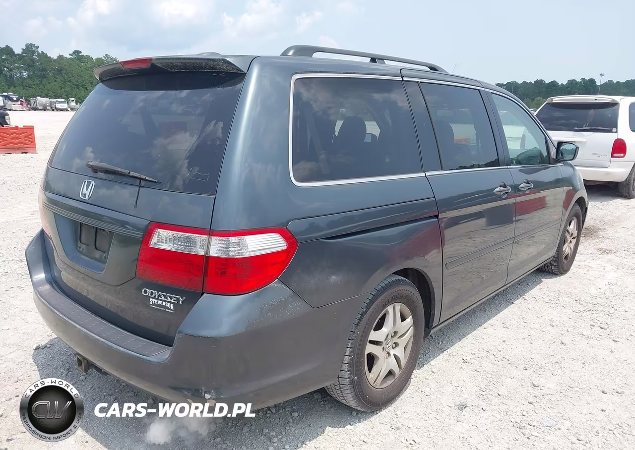 2005 Honda Odyssey Ex-L VIN:5FNRL38725B104970 - 4