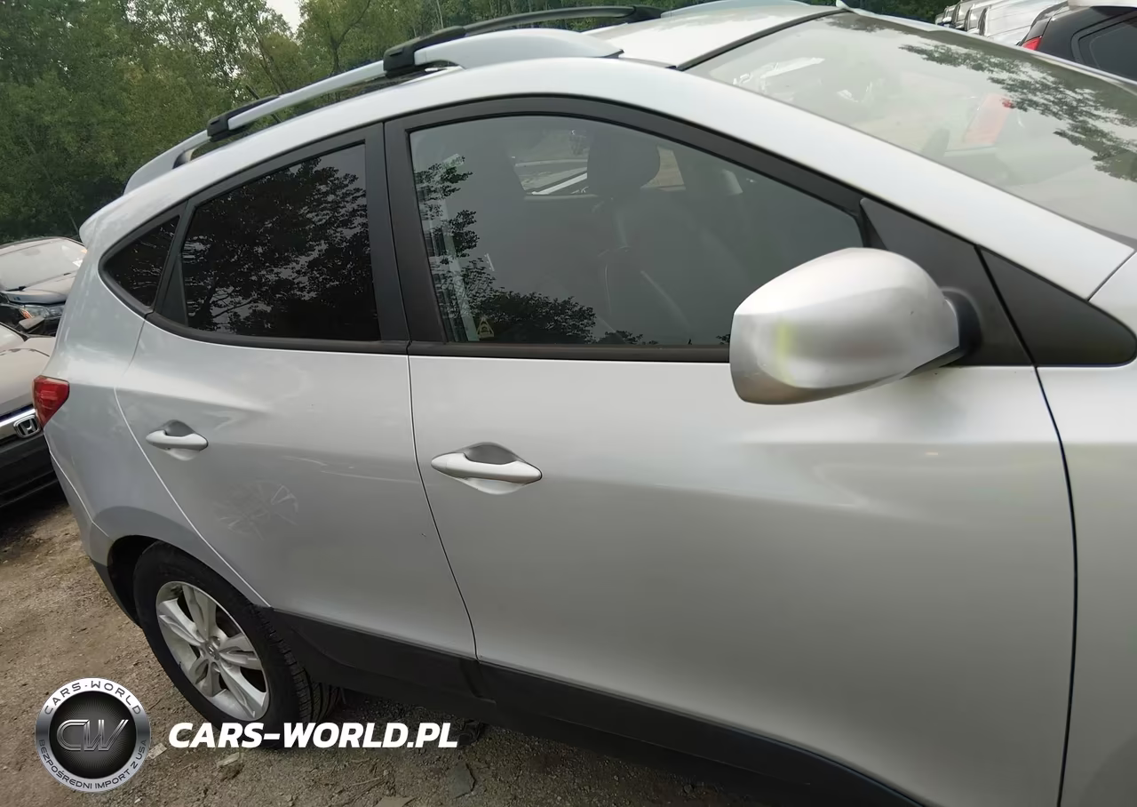 2011 Hyundai Tucson Gls VIN:KM8JU3AC0BU226131 - 13