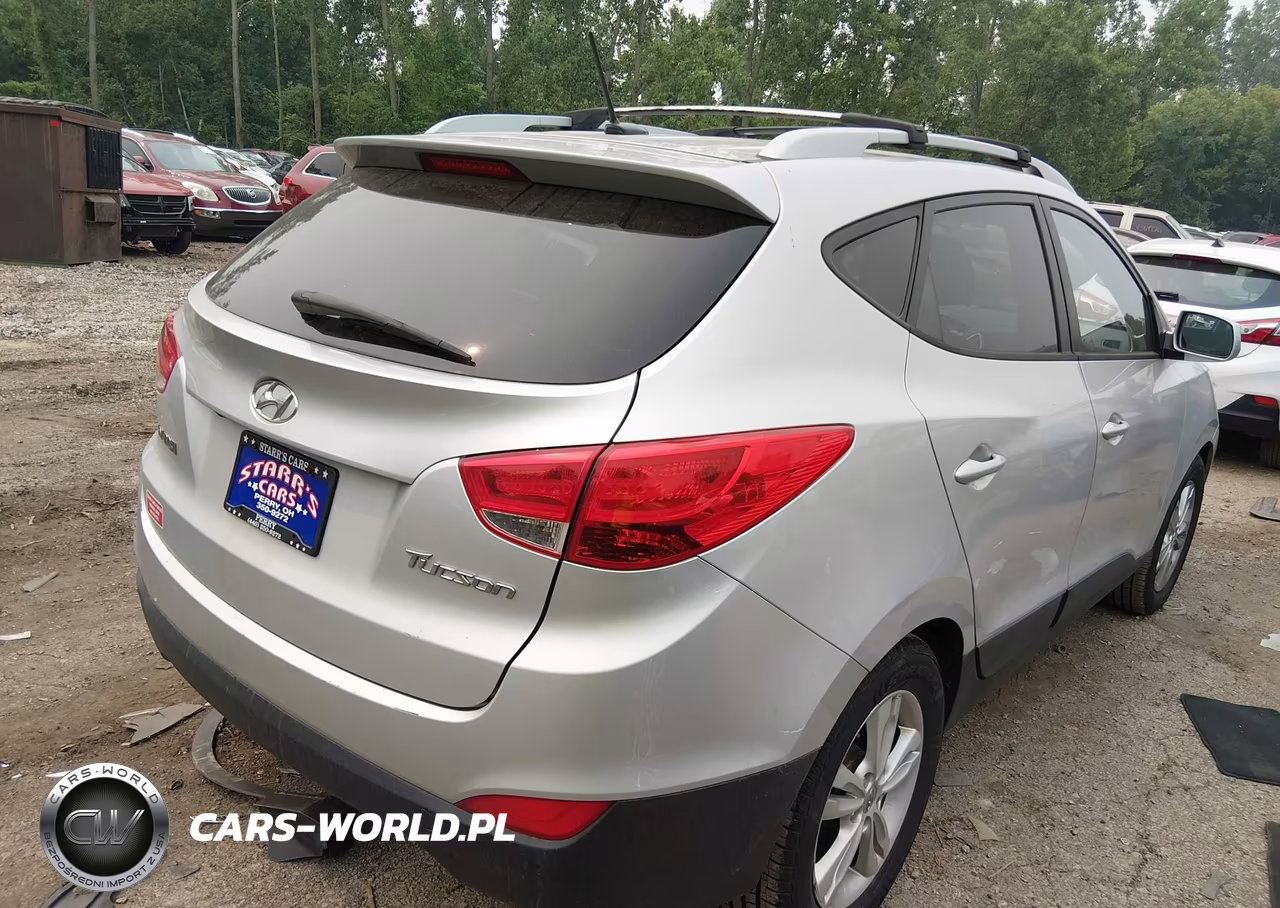 2011 Hyundai Tucson Gls VIN:KM8JU3AC0BU226131 - 4