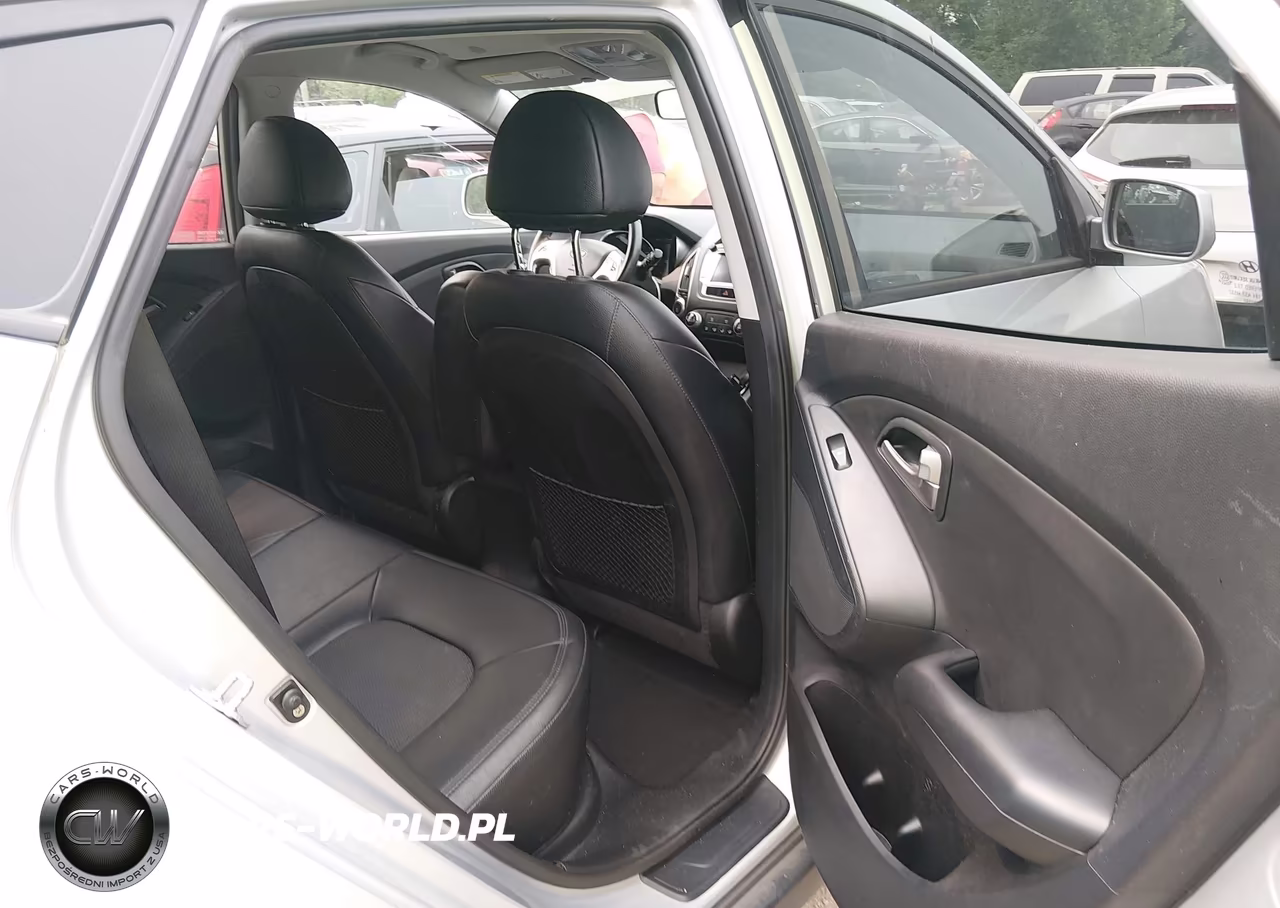 2011 Hyundai Tucson Gls VIN:KM8JU3AC0BU226131 - 8