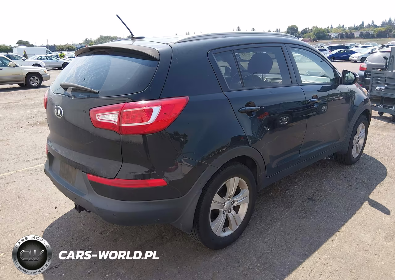 2013 Kia Sportage Lx VIN:KNDPB3A29D7448096 - 4