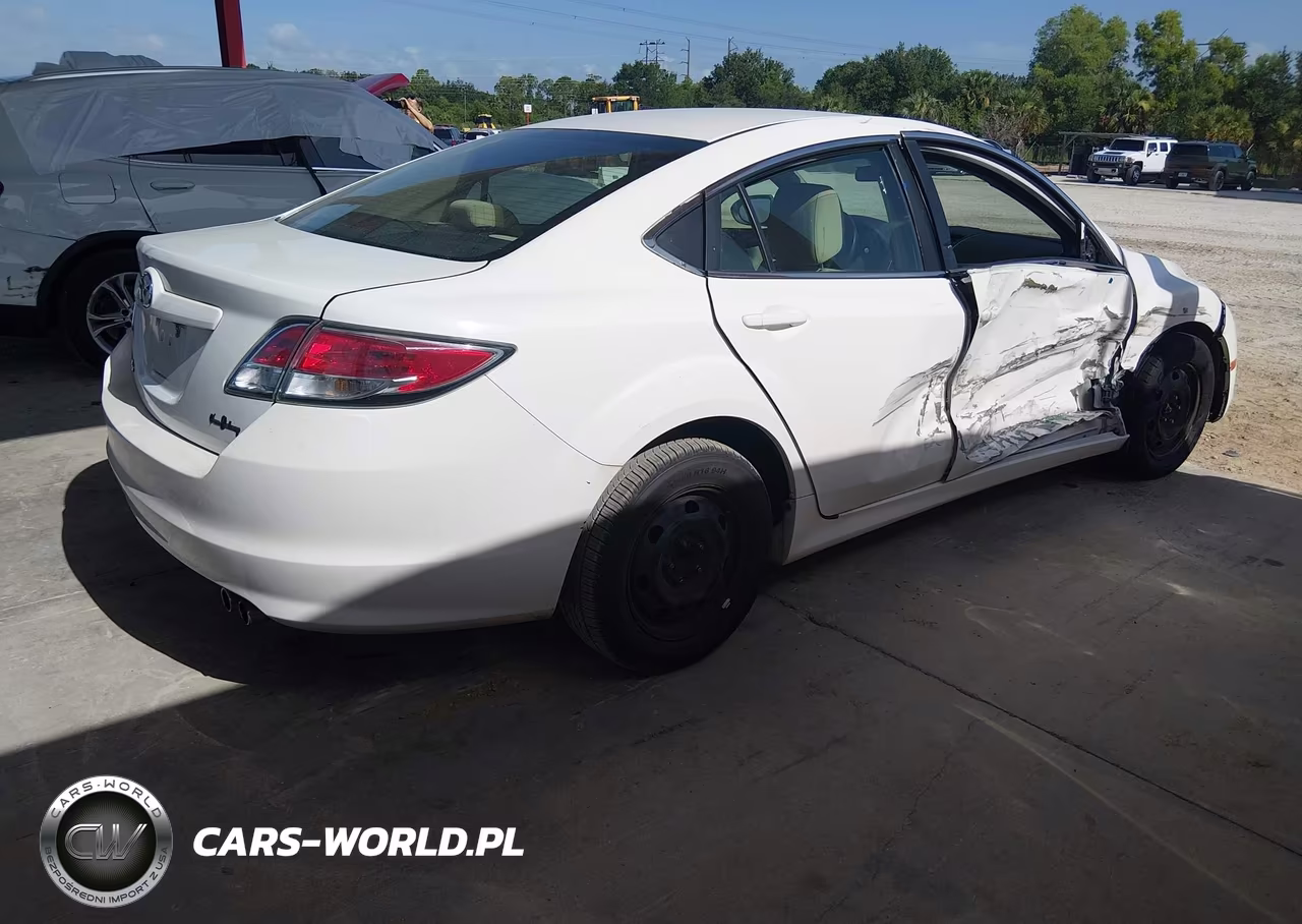 2009 Mazda Mazda6 VIN:1YVHP81A095M22851 - 4