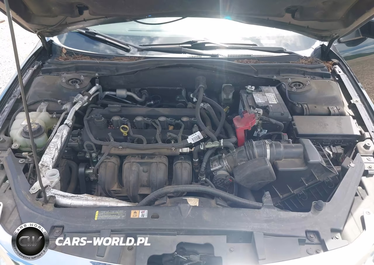 2010 Ford Fusion Se VIN:3FAHP0HA6AR331703 - 10