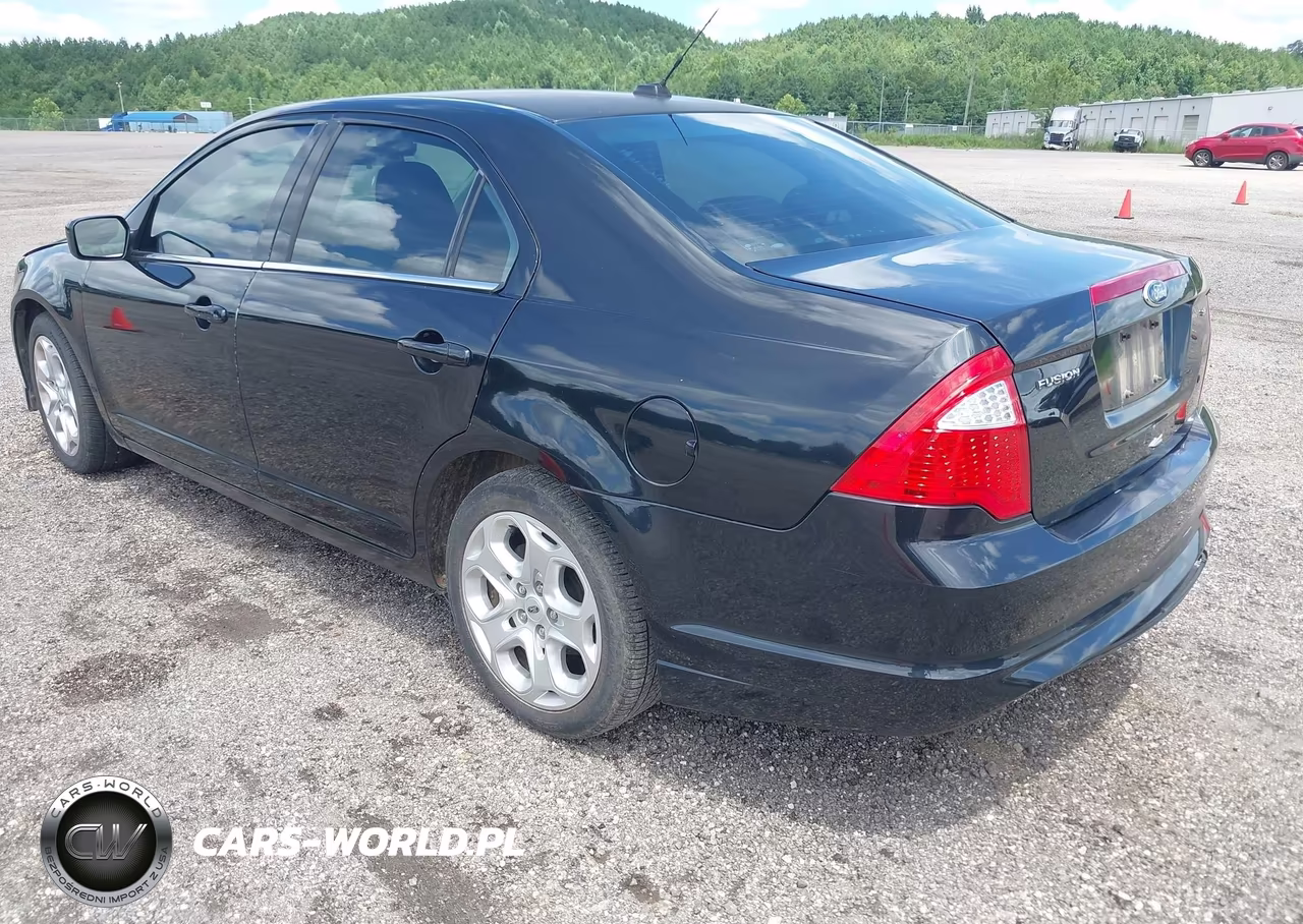 2010 Ford Fusion Se VIN:3FAHP0HA6AR331703 - 3