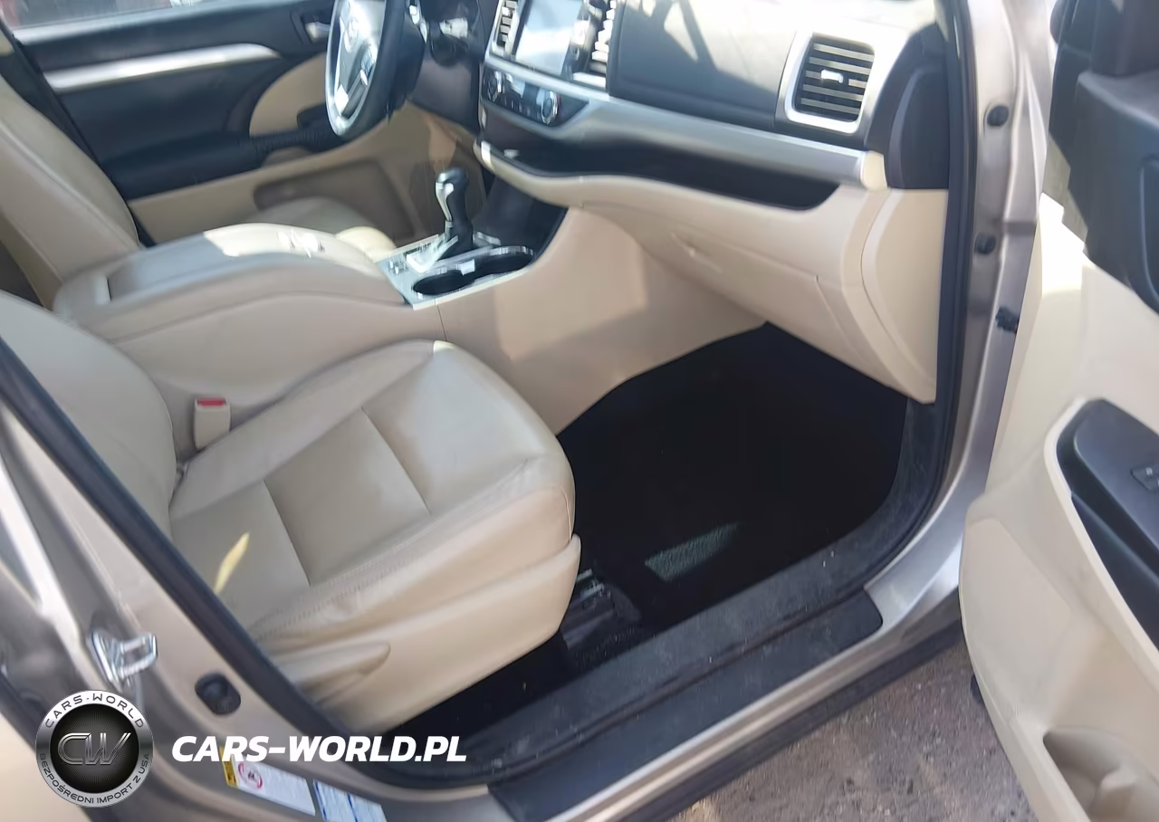 2015 Toyota Highlander Xle V6 VIN:5TDJKRFH2FS198960 - 5