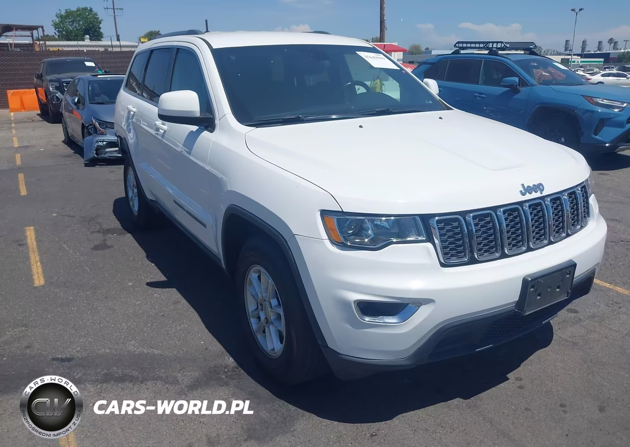 2019 Jeep Grand Cherokee Laredo E 4X2