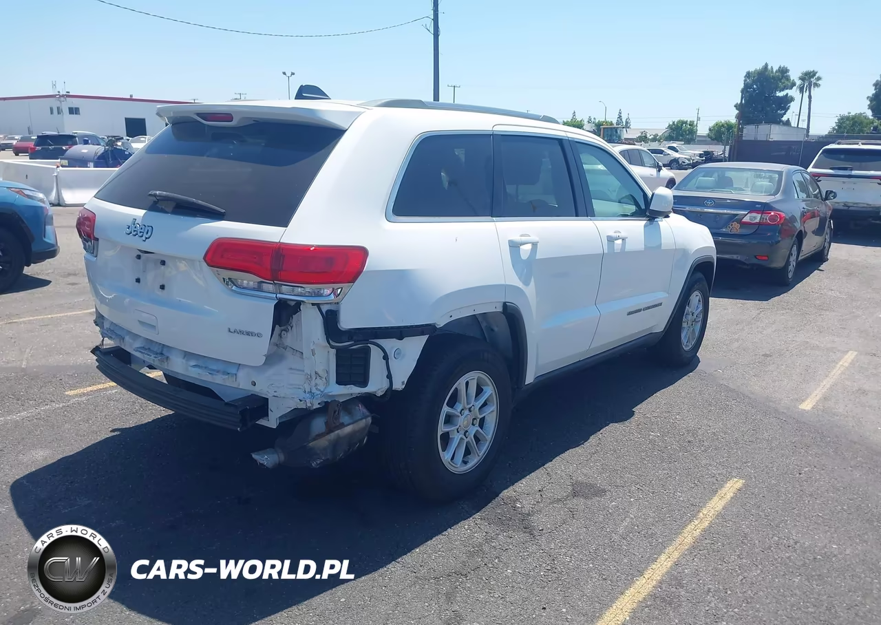 2019 Jeep Grand Cherokee Laredo E 4X2 VIN:1C4RJEAG2KC816819 - 4