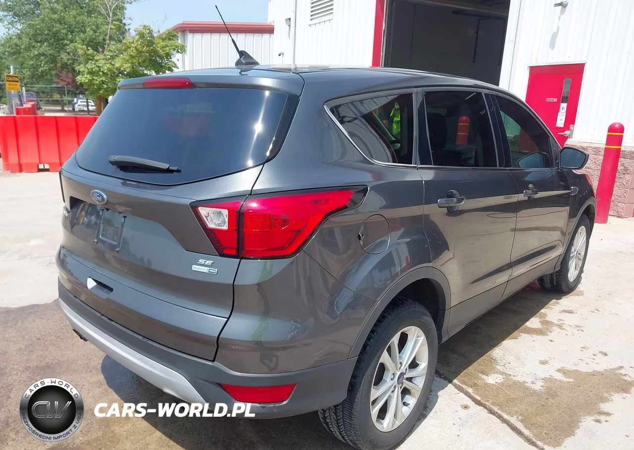 2019 Ford Escape Se VIN:1FMCU9GD5KUA80868 - 4